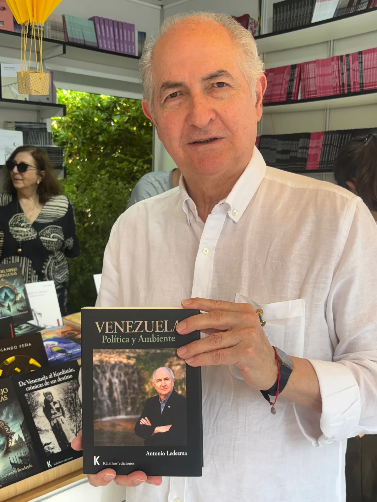 Antonio Ledezma presente por Venezuela en la Feria del Libro de Madrid